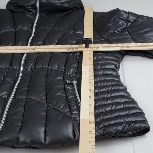 Guess Women’s Quilted Puffer Jacket Black 22LMP808 Size XL New - Picture 9 of 15